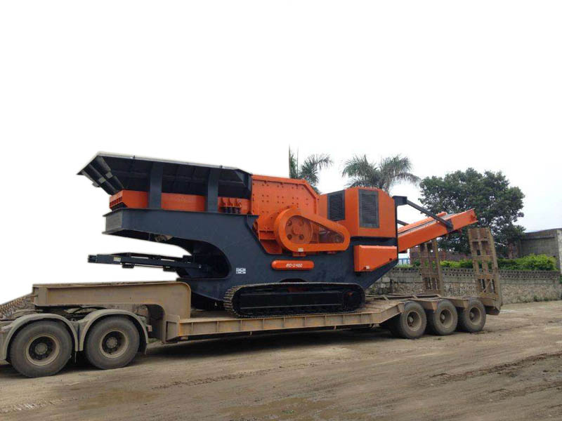 輪胎式移動破碎篩分站 輪胎式移動破碎篩分站