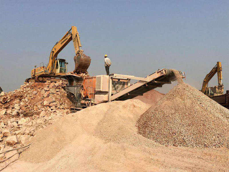 巖石骨料移動破碎機  巖石骨料移動破碎機