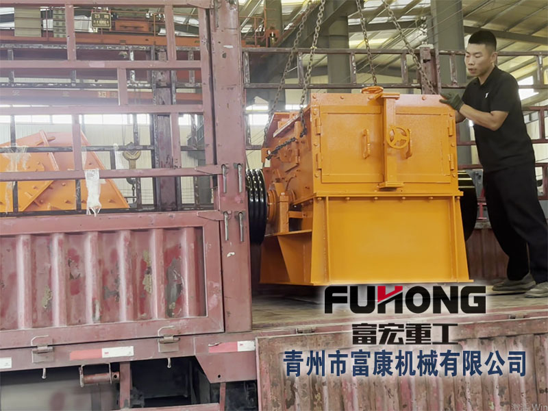 800制砂機出口發貨現場