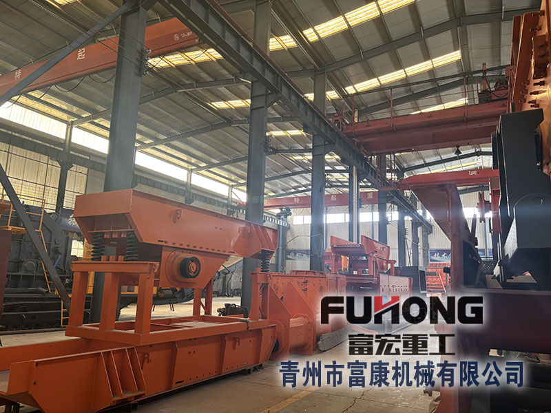 振動(dòng)給料機(jī)實(shí)地廠家 振動(dòng)給料機(jī)實(shí)地廠家